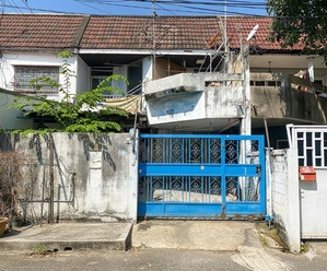 ทาวน์เฮ้าส์ ขาย ใกล้ทางด่วนเฉลิมมหานคร ราคาต่ำกว่าตลาด สุขุมวิท56 บ้านทาวน์เฮาส์สุขุมวิท ย่านอ่อนนุช/พระโขนง